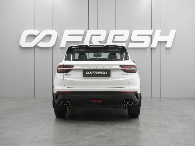 Geely Coolray 2023