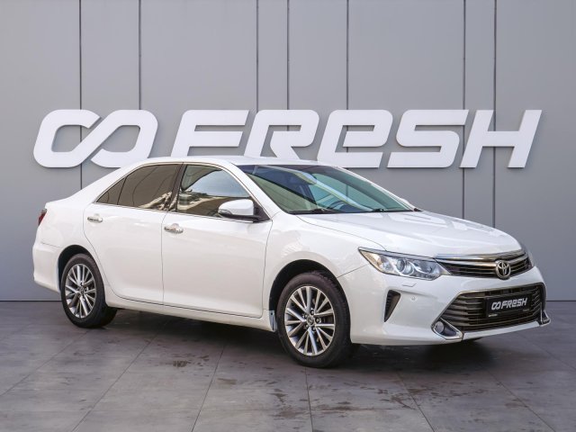 Toyota Camry 2016