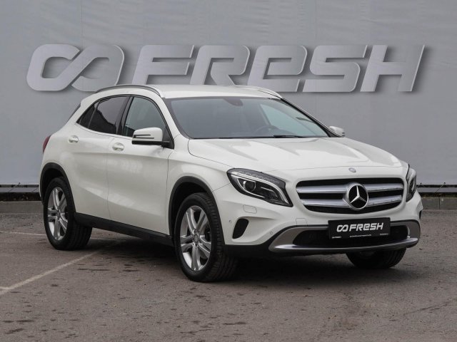 Mercedes-Benz GLA 2014
