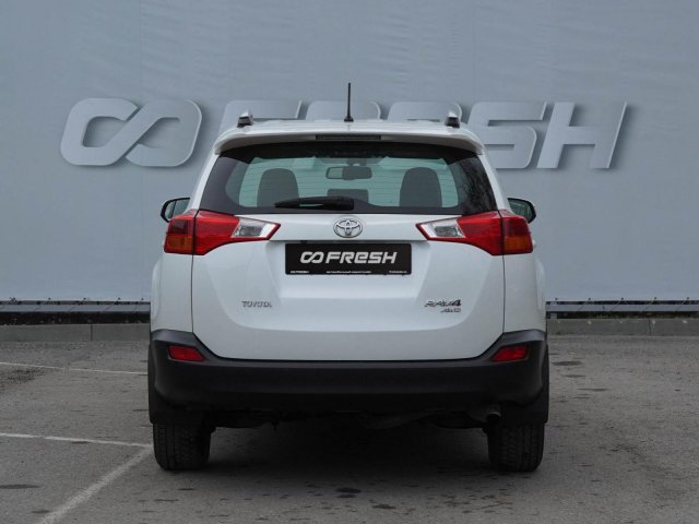 Toyota RAV4 2015