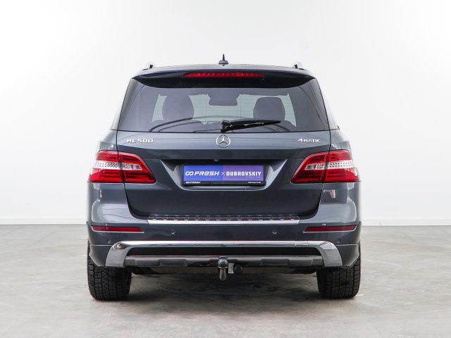 Mercedes-Benz M-Класс 2012