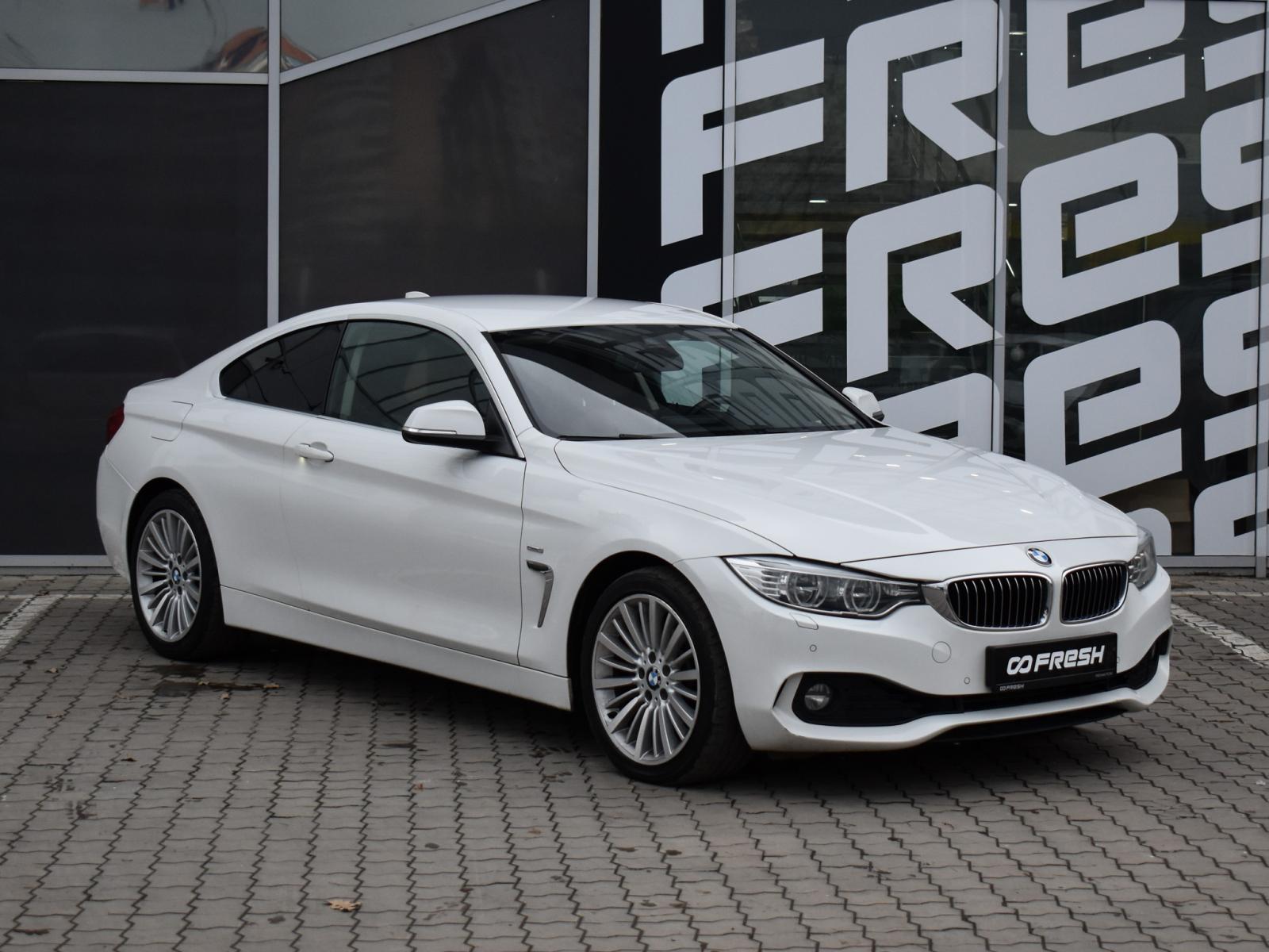 Hyundai Genesis Coupe 2012