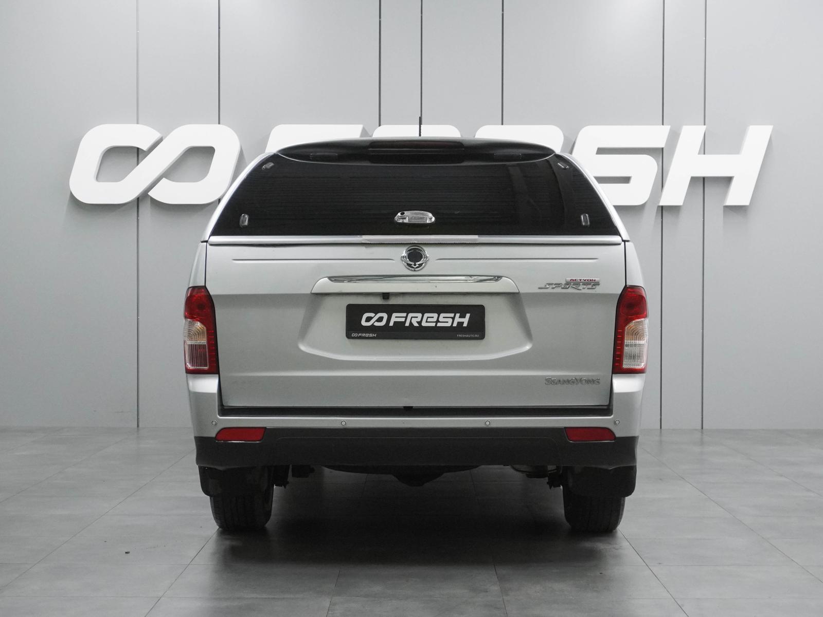 Mitsubishi L200 2012