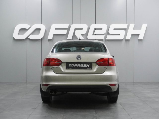 Volkswagen Jetta 2012