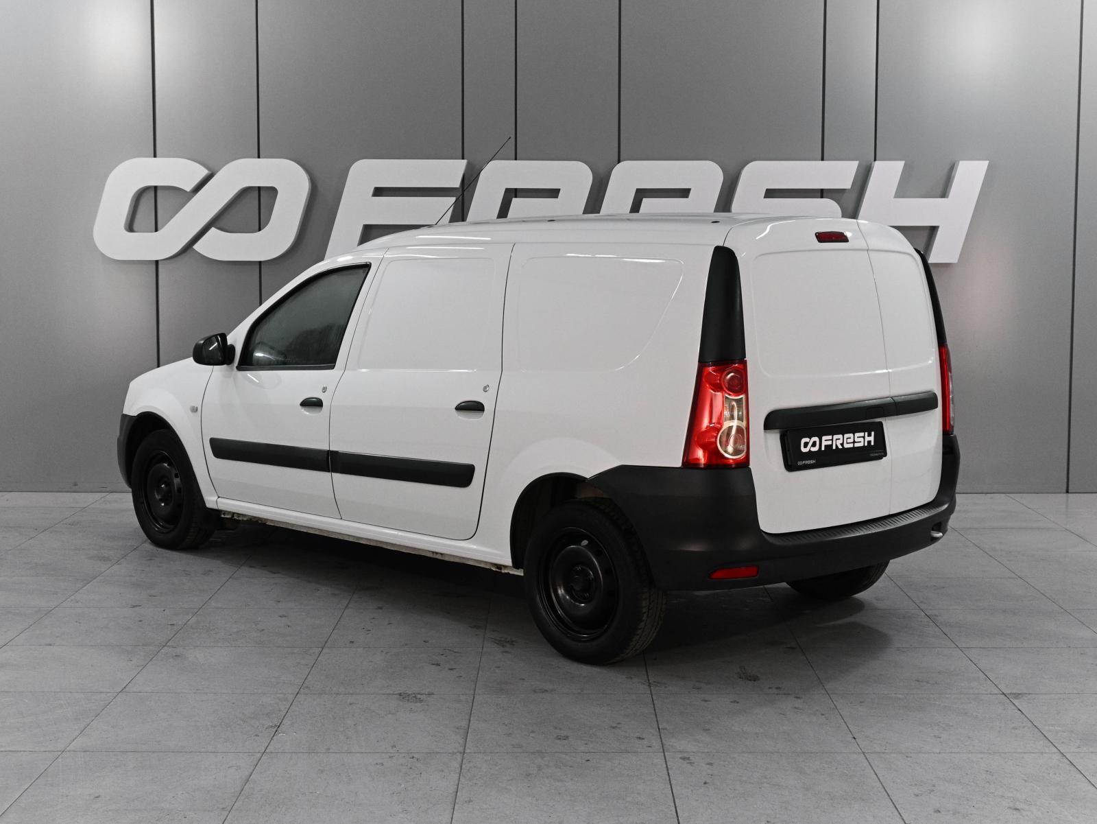 Volkswagen Caddy 2011