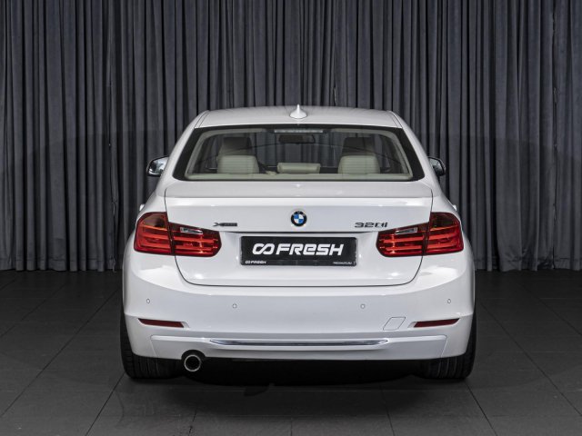 BMW 3 серии 2012