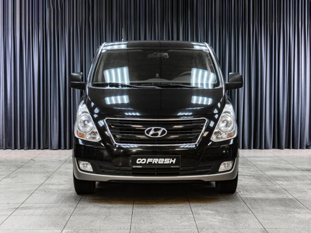 Hyundai H-1 2012