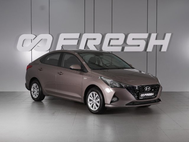 Hyundai Solaris 2022