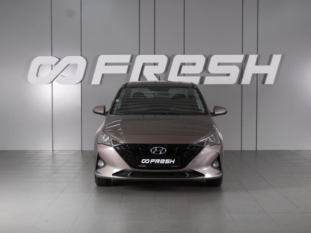 Hyundai Solaris 2022