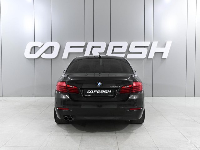 BMW 5 серии 2016