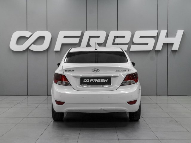 Hyundai Solaris 2013