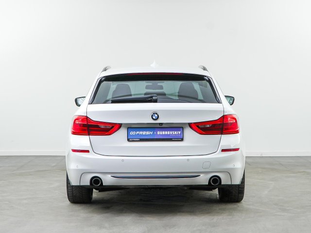 BMW 5 серии 2019