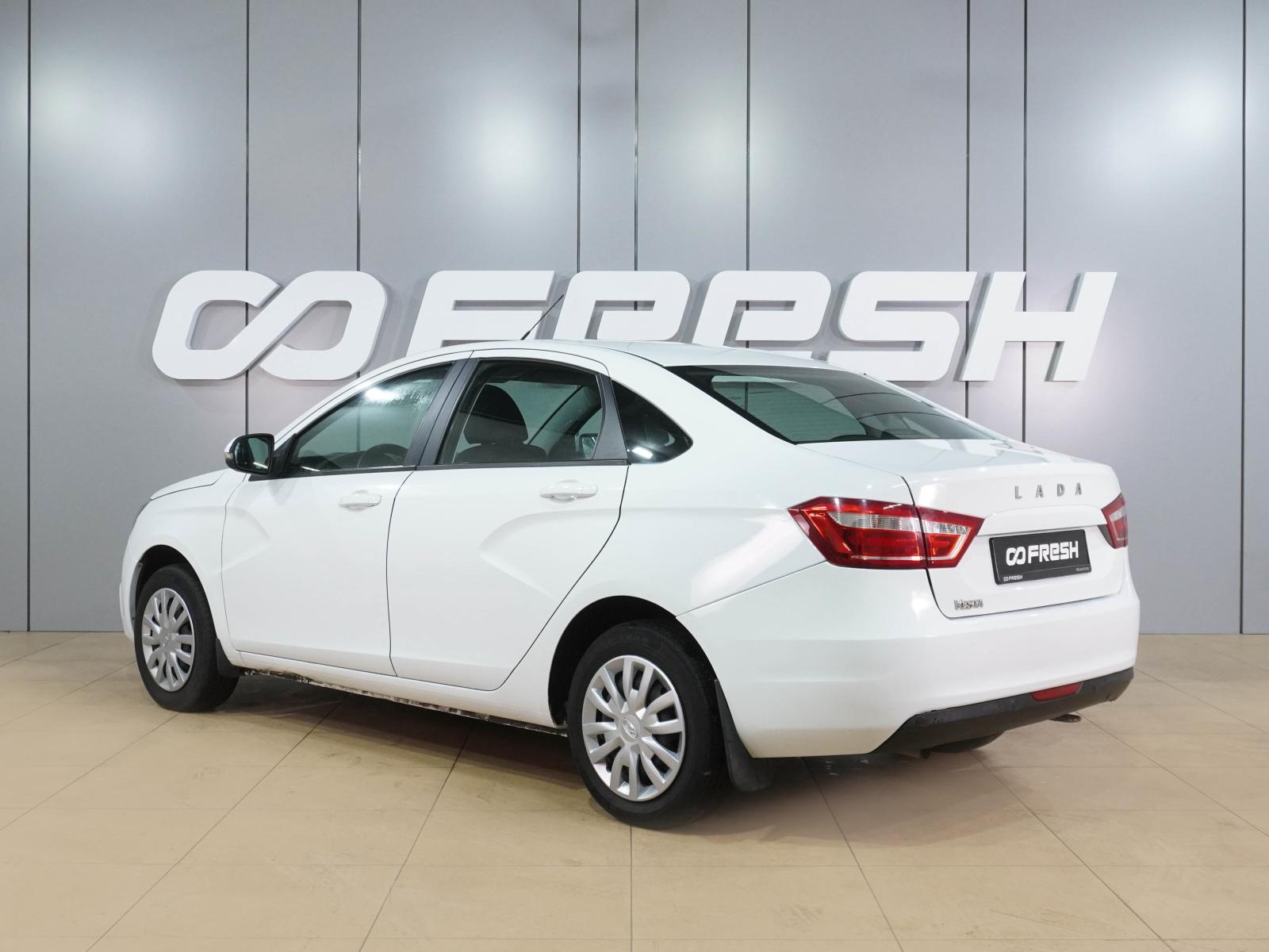 LADA (ВАЗ) Priora 2015