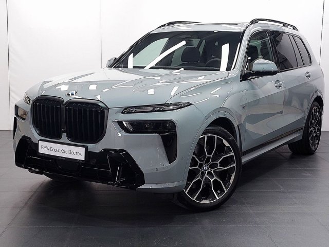 BMW X7 2025