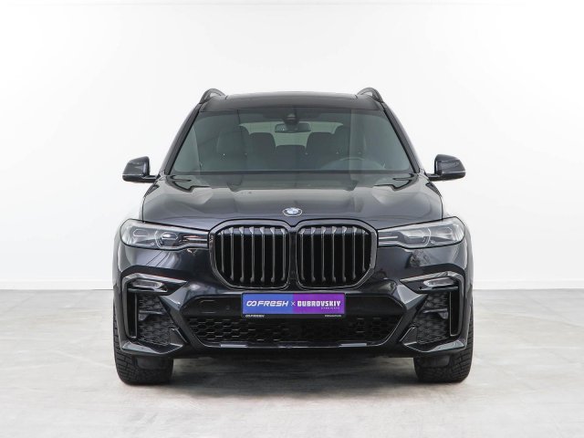 BMW X7 2021