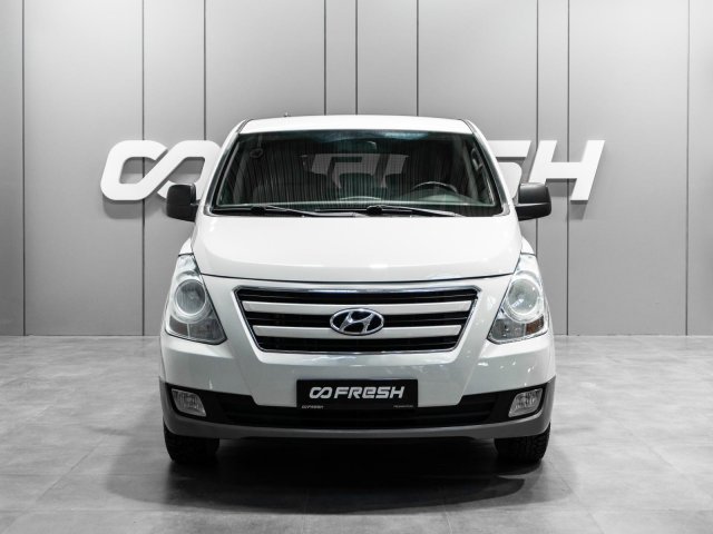 Hyundai H-1 2013