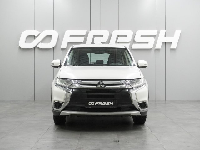 Mitsubishi Outlander 2015