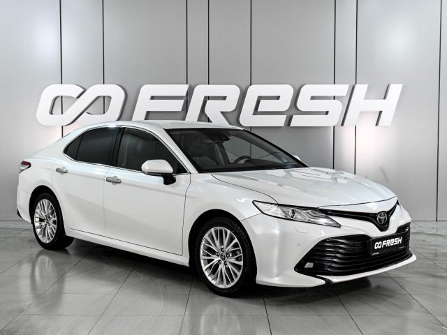Toyota Camry 2019