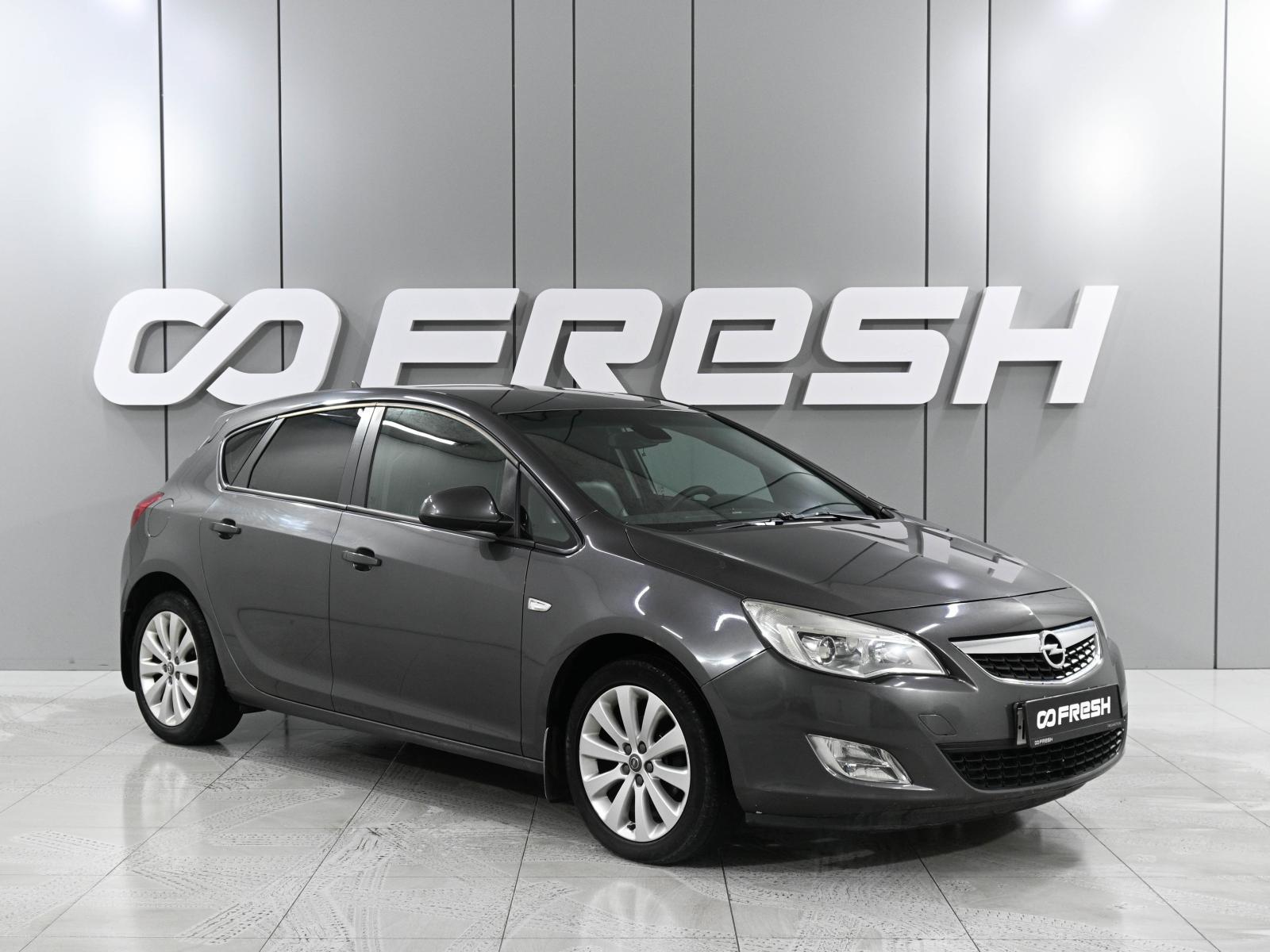 Opel Astra 2012