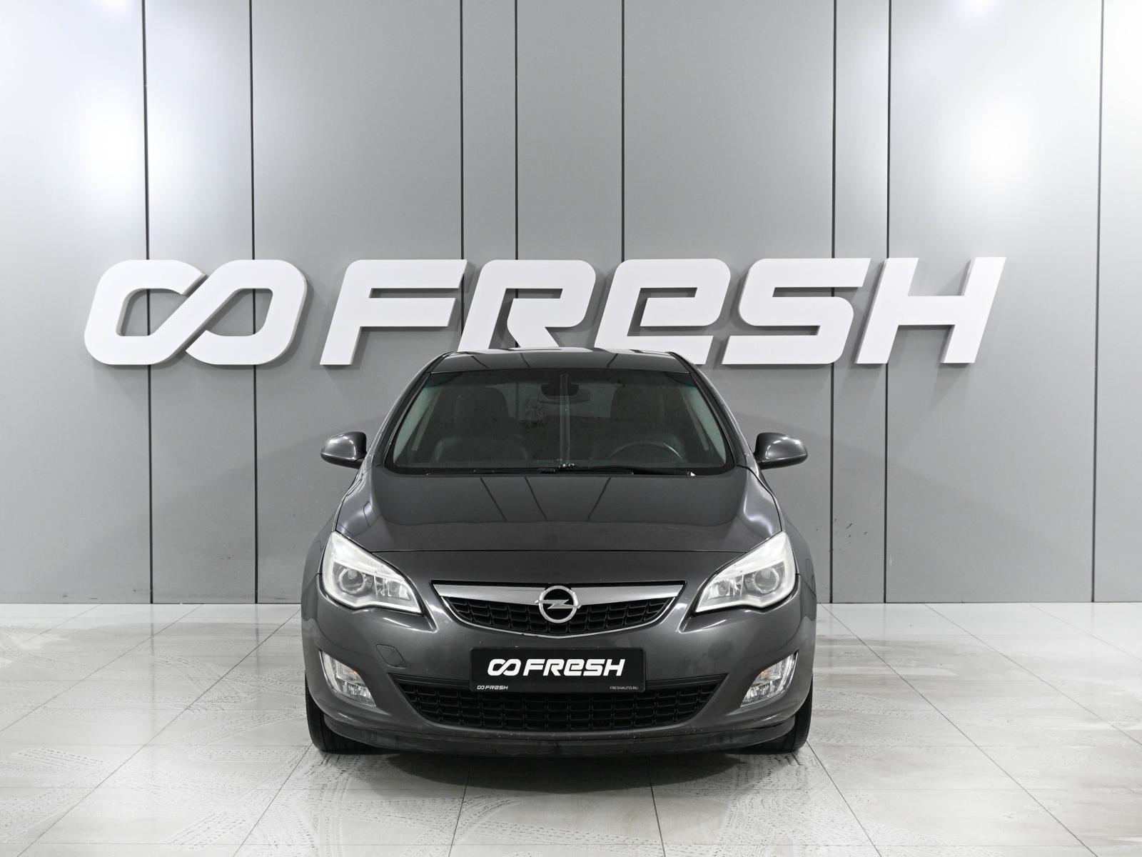 Opel Astra 2012