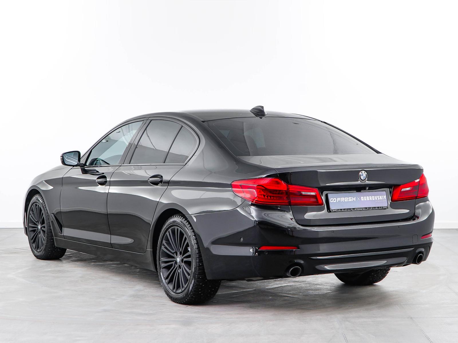 BMW 5 серии 2019